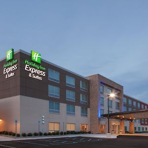 Holiday Inn Express & Suites - Sterling Heights-Detroit Area By Ihg